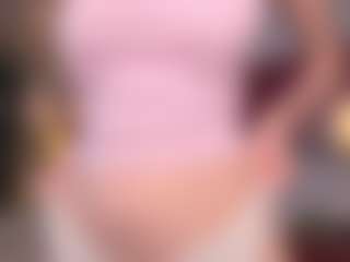 Live cam show with EdlinDollins - Facesitting on Milfs Live