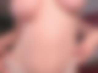 Live cam show with EdlinDollins - Facial on Camsoda Late Night