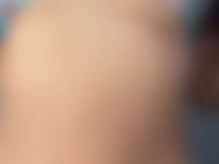 Live cam show with Miss Daisy - Smoking on Hubzter Live