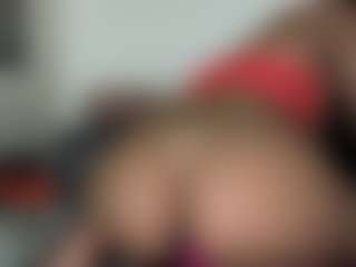 LunaAfterHours's Live Sex Cam Show