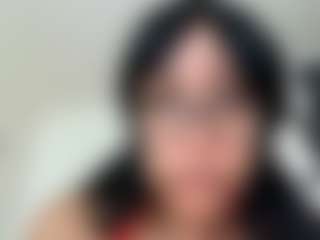 LunaAfterHours's Live Sex Cam Show