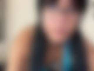 LunaAfterHours's Live Sex Cam Show