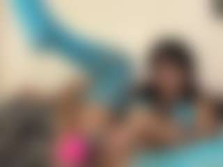 LunaAfterHours's Live Sex Cam Show