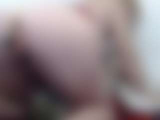 Live cam show with Marusyaluxury - Blonde Hair Small Tits on fapnchat