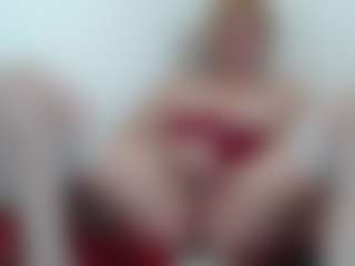 Live cam show with Marusyaluxury - Blonde Hair Small Tits on TeamSkeetLive