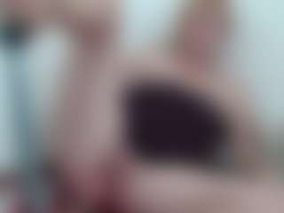 Live cam show with Marusyaluxury - Amateur on Camsoda