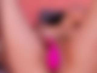shantallvegga1's Live Sex Cam Show