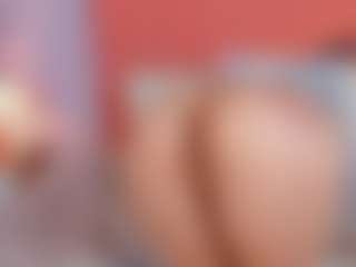 shantallvegga1's Live Sex Cam Show