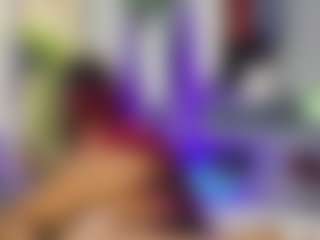 Live cam show with SinAndSkin - Flashing on madthumbs