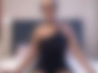 Live cam show with SlenderSubtype - Tittyfuck on Camsoda