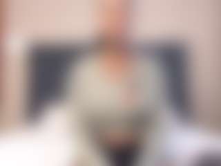 Live cam show with SlenderSubtype - Moaning on Adult Interactions