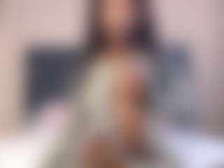 Live cam show with SlenderSubtype - Tittyfuck on Camsoda