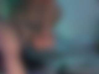 Live cam show with soulsnatcher420 - Brown Hair MILF on Mixed Magazine Live