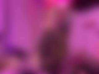 Live cam show with soulsnatcher420 - Threesome on Camsoda