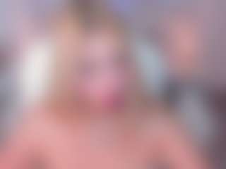 Live cam show with isabela-romano26 - Grey Eyes on hrnylive.com