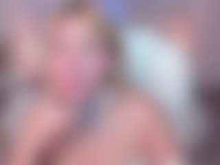 Live cam show with isabela-romano26 - Bisexual on googirlz