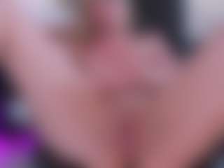 Live cam show with isabela-romano26 - Blonde Hair MILF on sexylive.show