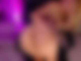 isabela-romano26's Live Sex Cam Show