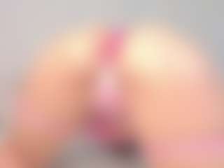 MiaStart's Live Sex Cam Show