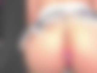 Live cam show with MiaStart - Public on CSO-WL