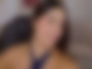 Live cam show with Saskia-litt - Petite Teen (18+) on SpunkLive