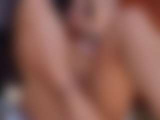 Live cam show with Saskia-litt - Toys on slutload