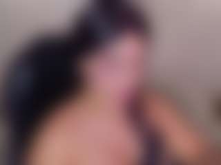 Live cam show with Saskia-litt - Nipple Piercings on slutload