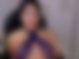 Live cam show with Saskia-litt - Striptease on googirlz