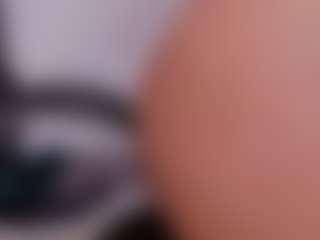 Live cam show with Saskia-litt - Big Tits Small Tits on live.xbliss.ai