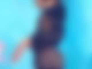 evelynquee's Live Sex Cam Show