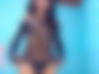 Live cam show with evelynquee - Lean on Camsoda