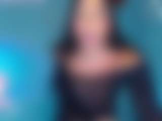 Live cam show with evelynquee - Brown Eyes on Camsoda