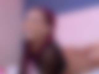Live cam show with RubyRoger - Public Red Hair on Uber Horny