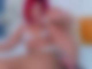 Live cam show with RubyRoger - Oil on AdultVida.com