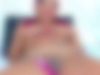 Live cam show with RubyRoger - Gagging on slutload