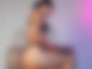 Live cam show with Bella-Rivers - Fetish on Fling VIP Chat