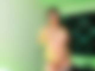 Live cam show with Nicol-Ruizz - Fingering on makecum.org