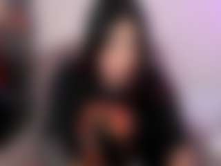 Live cam show with Val - Wet on CamwithHer