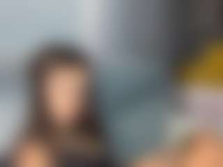 Live cam show with Marta Santos - Brown Hair on CamwithHer