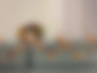 Live cam show with Marta Santos - Brown Hair on Camming Site