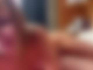 Live cam show with Milena - Skinny on Camsoda