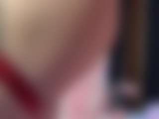 Live cam show with Milena - Upskirt on Camsoda
