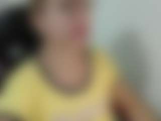 Live cam show with Chayla-Ruiz - Normal on Hubzter Live