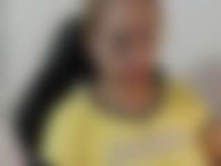 Live cam show with Chayla-Ruiz - Tiny Tits on CamwithHer