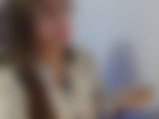 Live cam show with Chayla-Ruiz - Moaning on Ass Tok