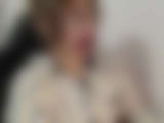 Live cam show with Chayla-Ruiz - Double Penetration on galaxygirlnitro.com