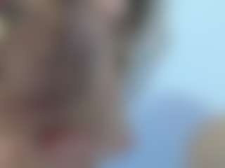 Live cam show with Chayla-Ruiz - Green Eyes on googirlz