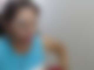 Live cam show with Chayla-Ruiz - Mature on Soda Cam