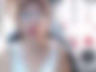 Live cam show with Chayla-Ruiz - Squirt MILF on xxxlivecams.org