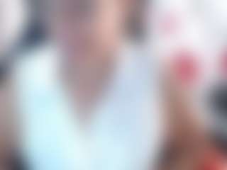 Chayla-Ruiz MILF webcam performer live streaming